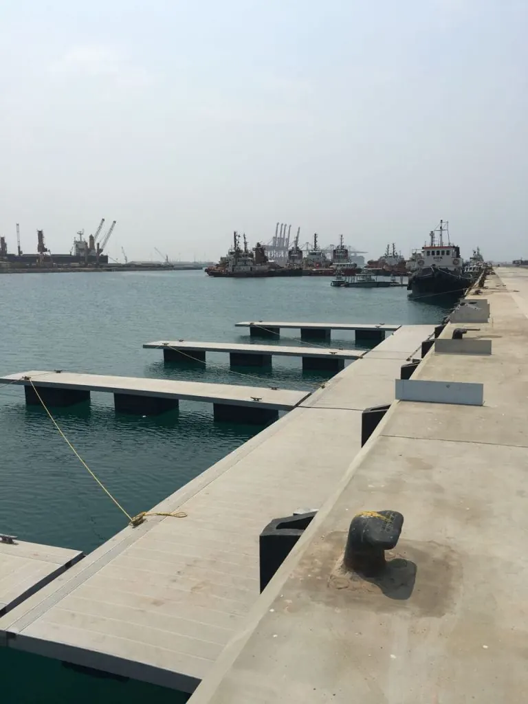 Floating jetty